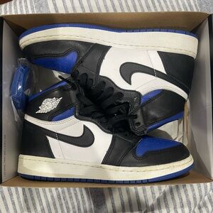 Grade School Royal Toe Jordan 1s